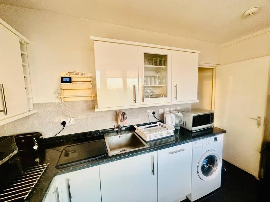 3 Bed Sky Apartment Se15 Peckham London Luaran gambar