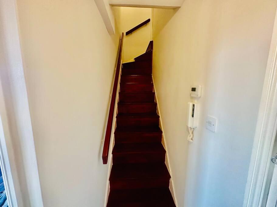 3 Bed Sky Apartment Se15 Peckham London Luaran gambar